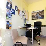 Milic - With Sea View 4 - 2 شقة غورني كارين