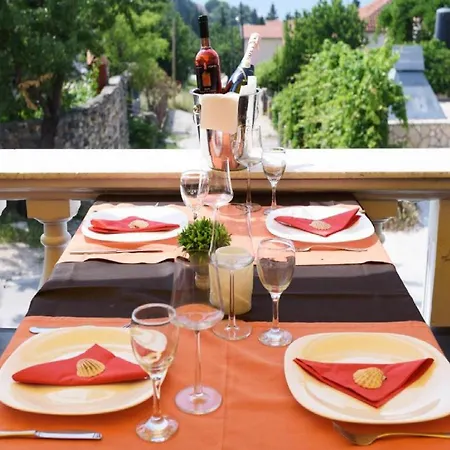 شقة Milic - With Sea View 4 - 2 *