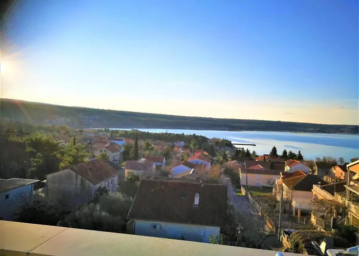 Milic - With Sea View 4 - 2 *